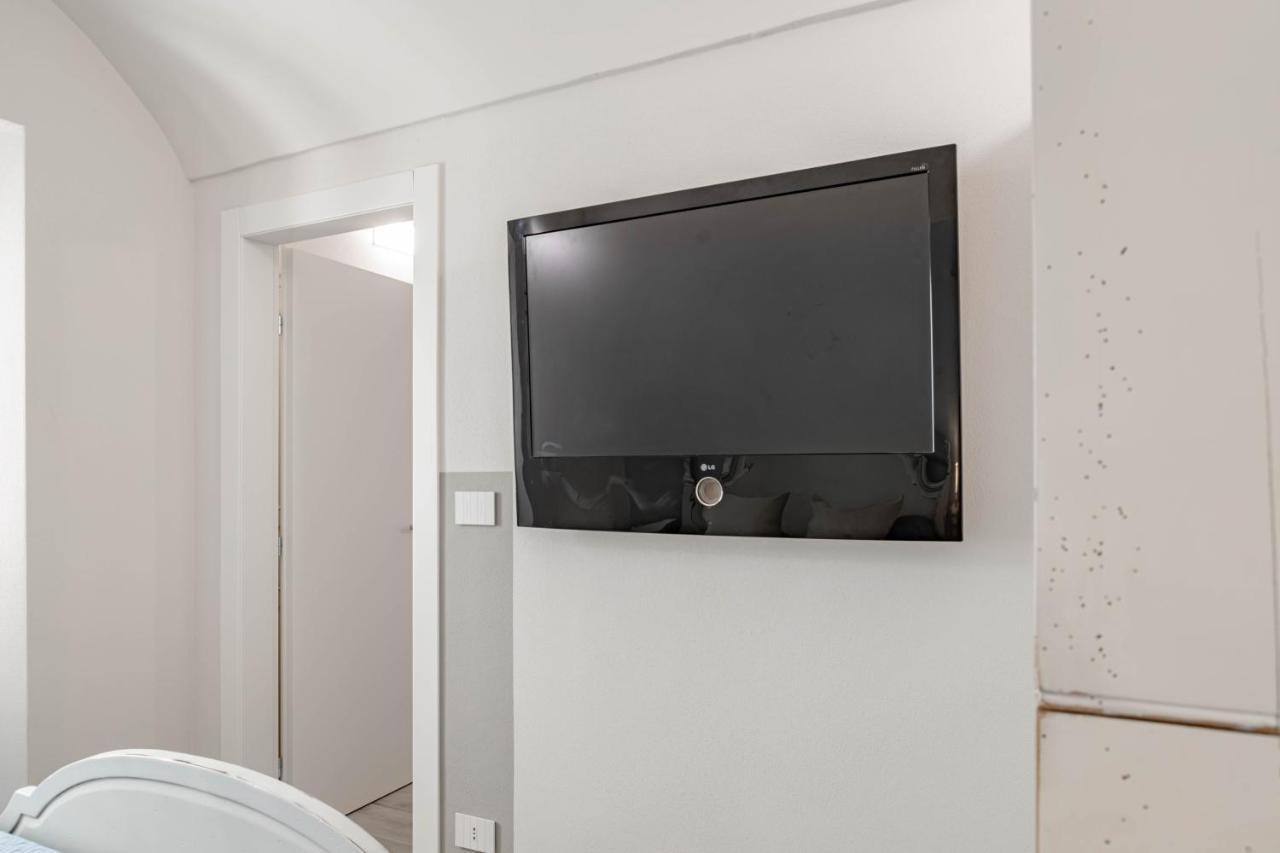 Apartamento H11 Piccola Perla A Un Passo Dal Mare Santo Stefano al Mare Exterior foto