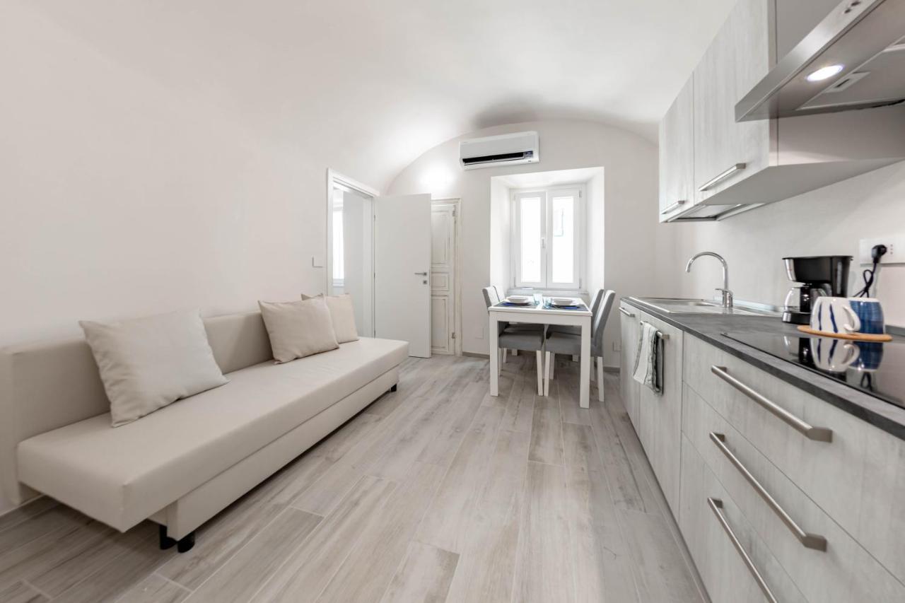 Apartamento H11 Piccola Perla A Un Passo Dal Mare Santo Stefano al Mare Exterior foto