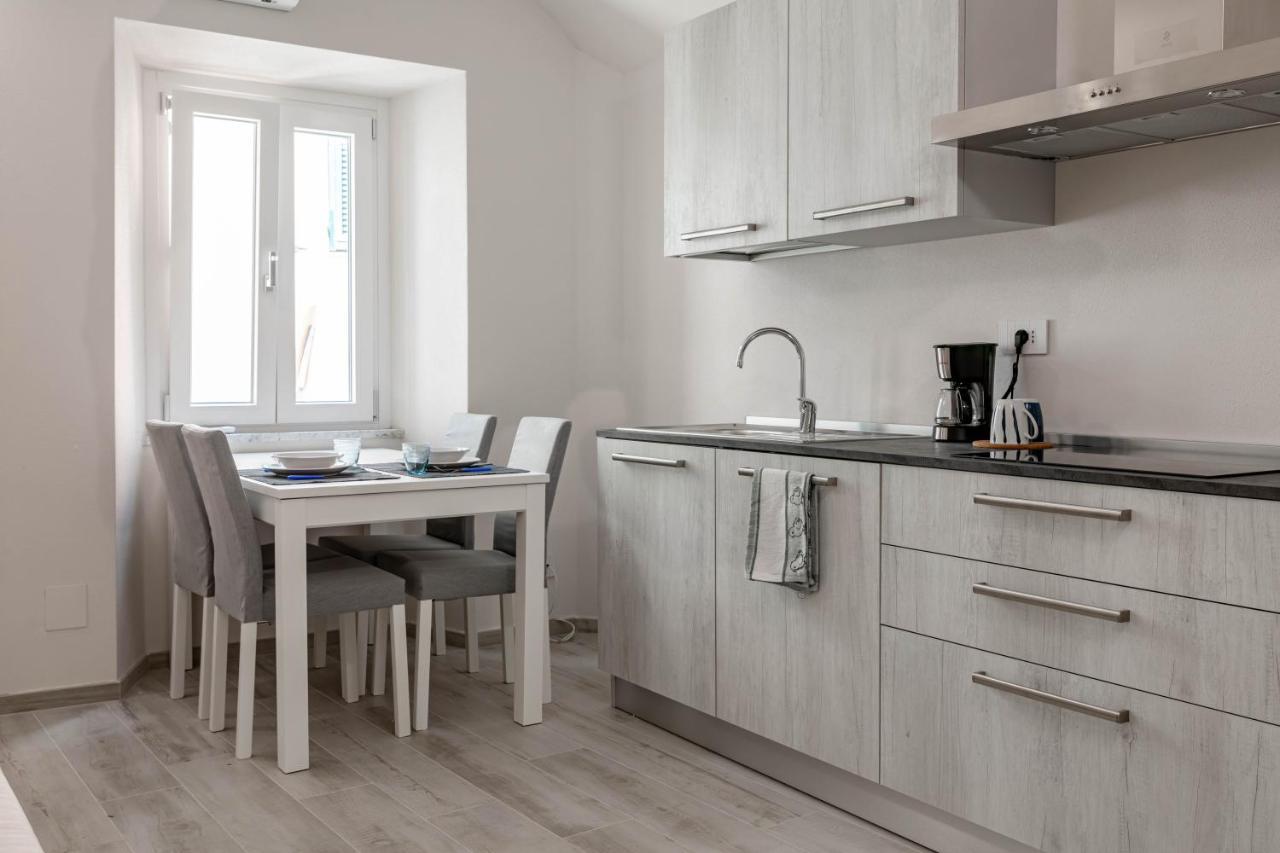 Apartamento H11 Piccola Perla A Un Passo Dal Mare Santo Stefano al Mare Exterior foto